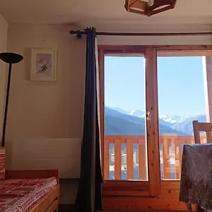 https://les-olympiades.hotels-rhonealpes.com
